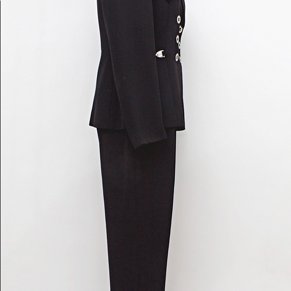LEVANA COUTURE PARIS BLACK PANT SUIT - Picture 3 of 8